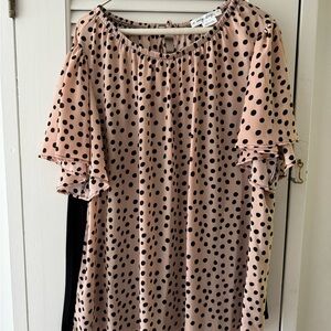 Short sleeve blouse